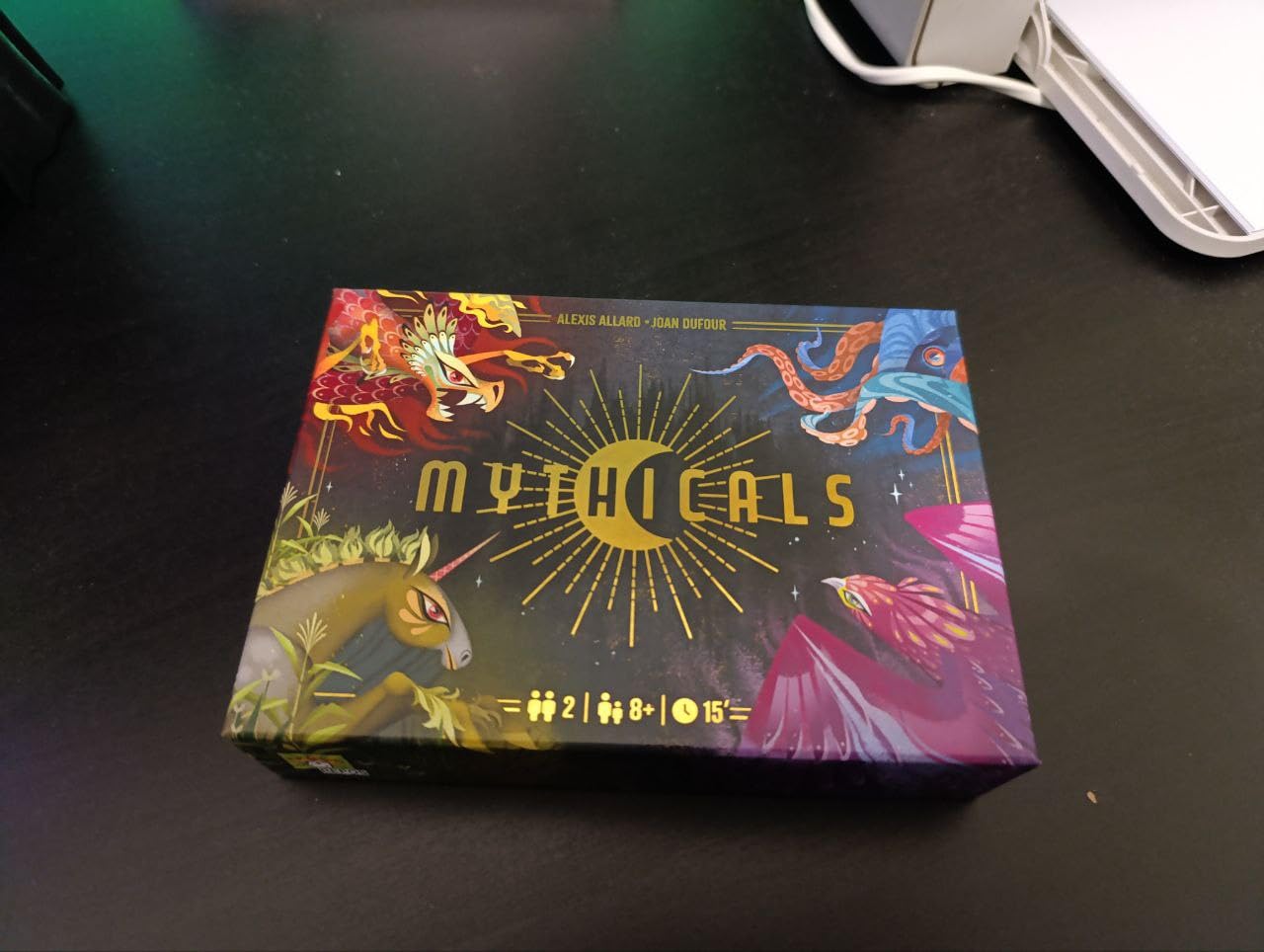 Asmodee Mythicals gioco carte duello 2 giocatori italiano