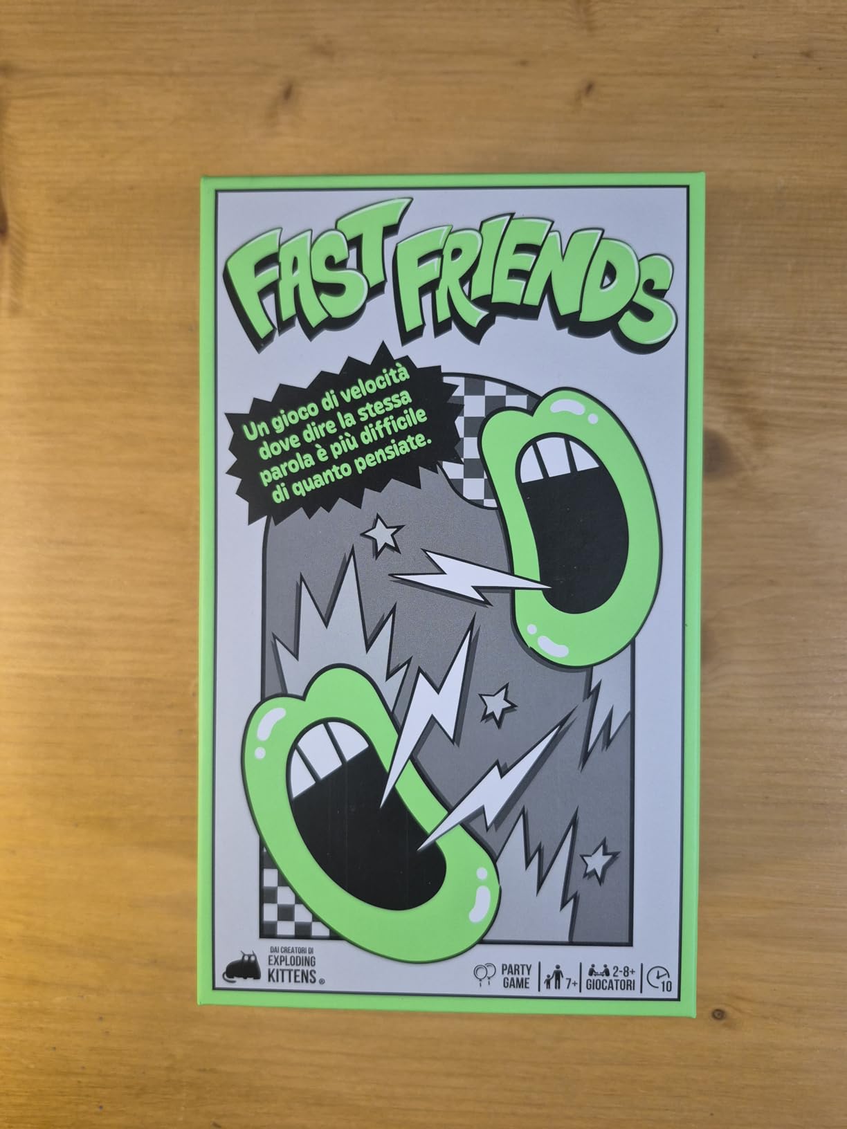 Asmodee Fast Friends carte da gioco party game 2-8 giocatori italiano