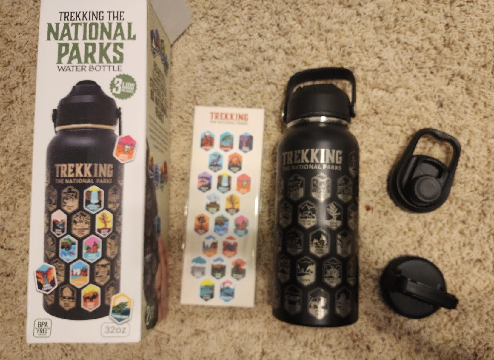 Trekking National Parks borraccia nera con adesivi parchi