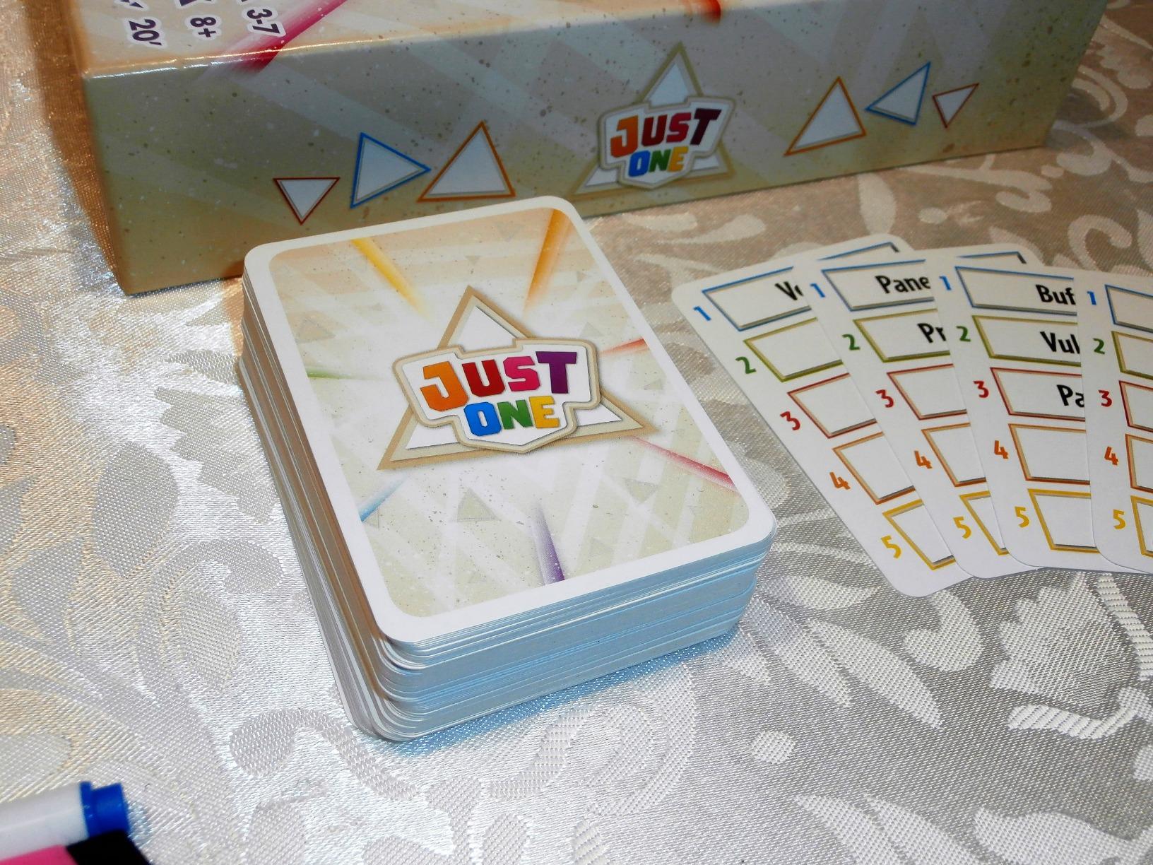 Asmodee Just One Party Game Cooperativo Parole 3-7 giocatori