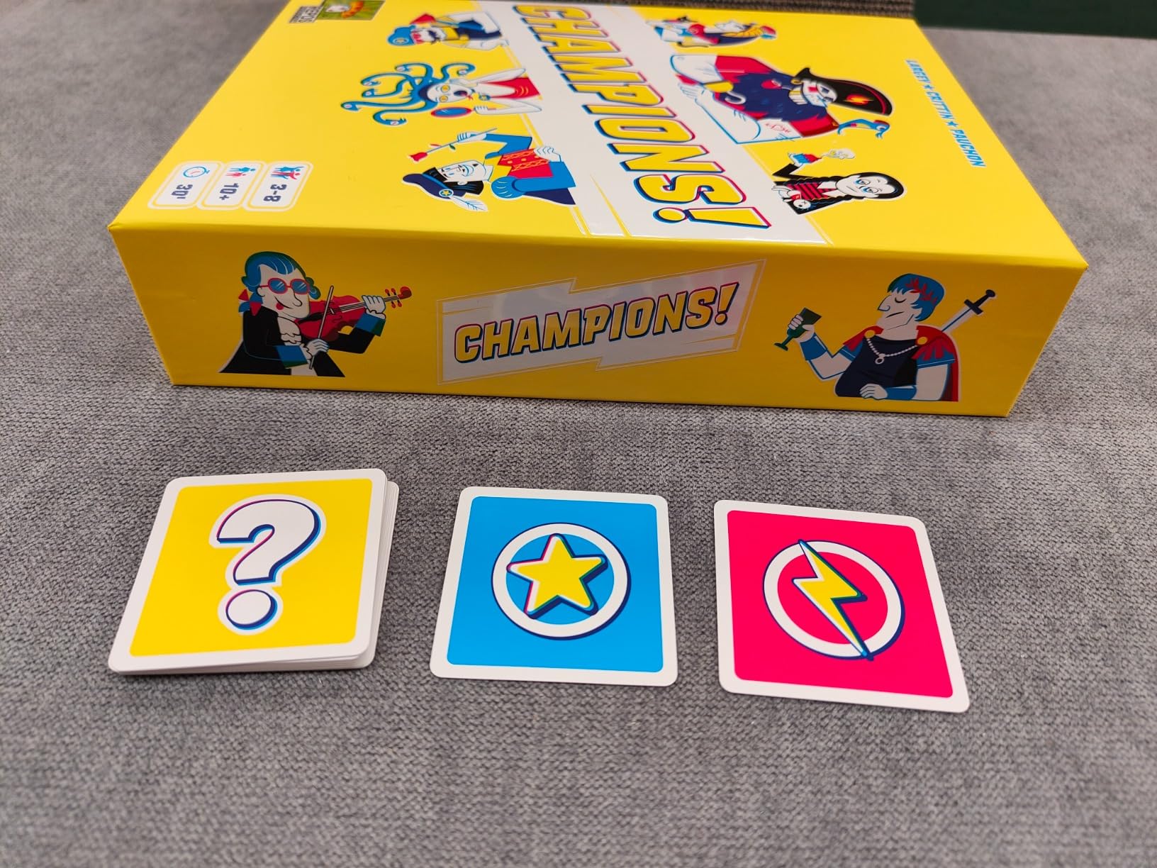 Asmodee Champions! party game edizione italiana 3-8 giocatori