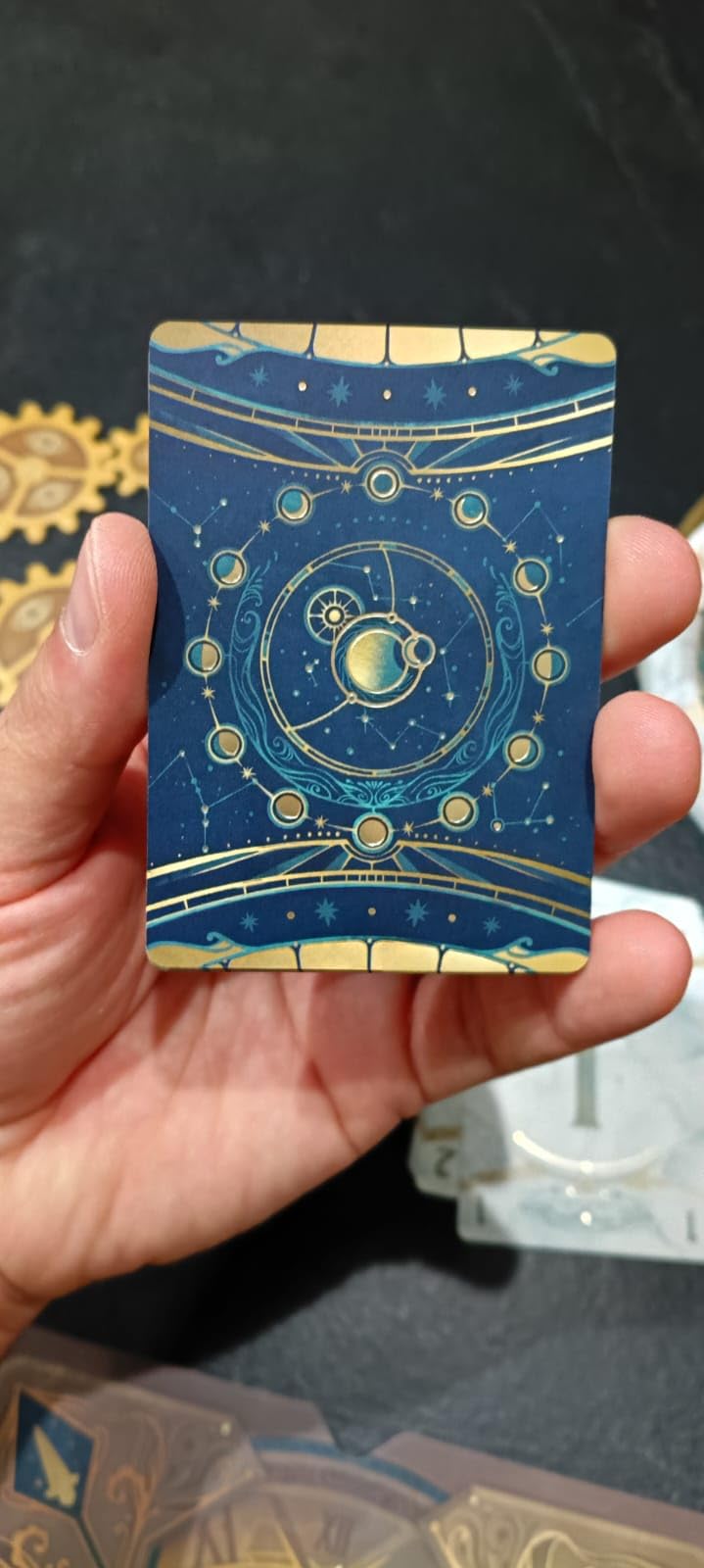 Asmodee Take Time Gioco Base gioco deduzione collaborativo orologi