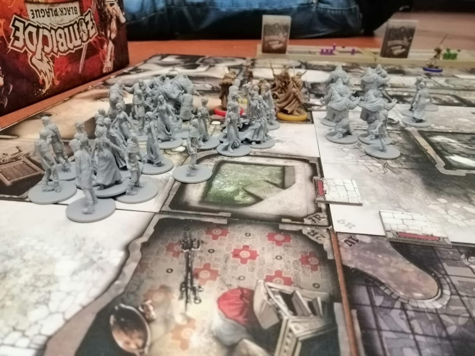 Asmodee Zombicide Green Horde gioco da tavolo base 1-6 cooperativo