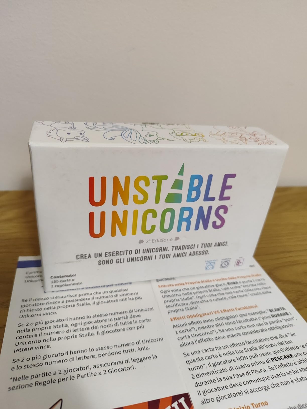 Asmodee Unstable Unicorns gioco base carte 2-8 giocatori