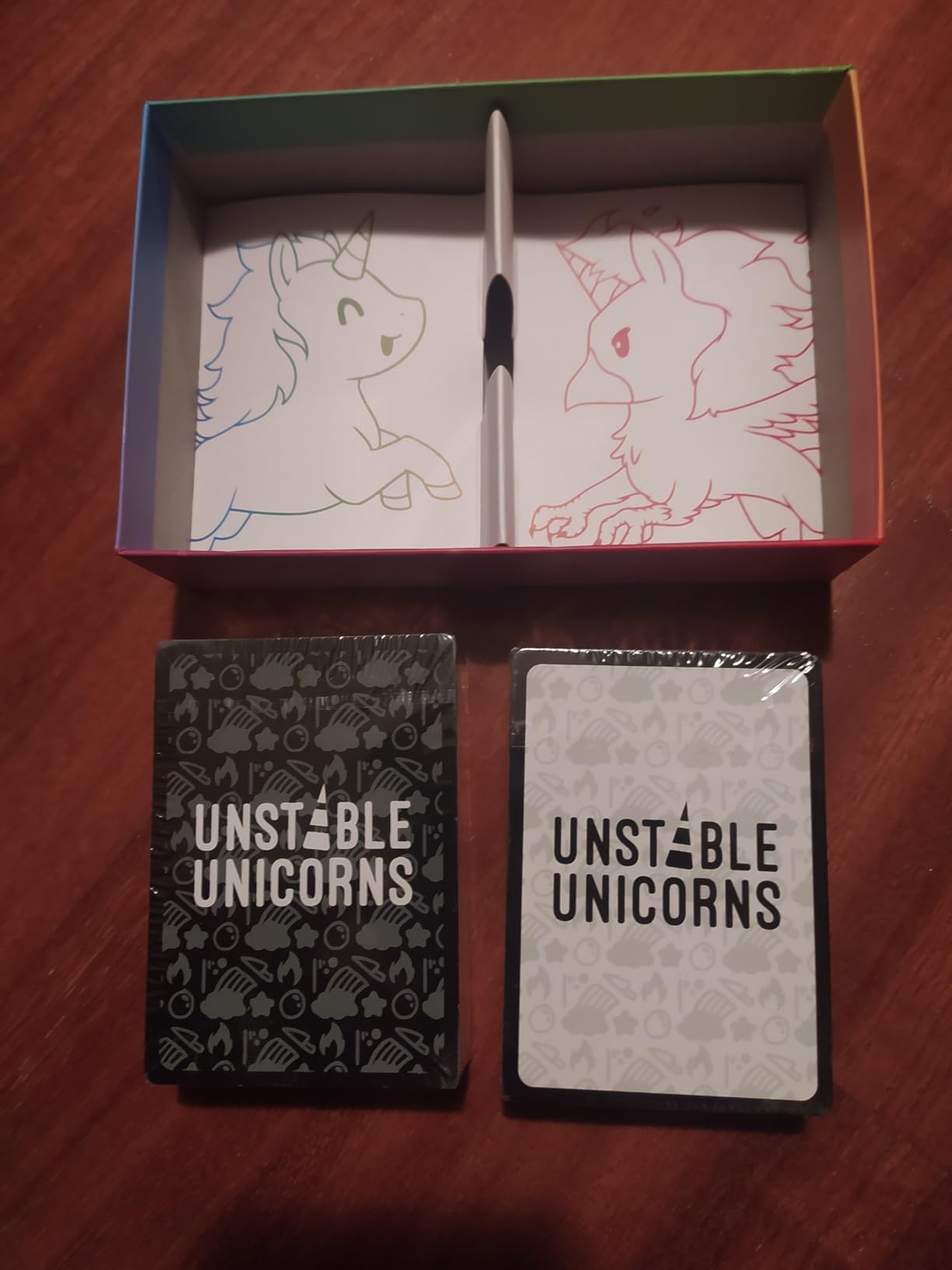 Asmodee Unstable Unicorns gioco base carte 2-8 giocatori
