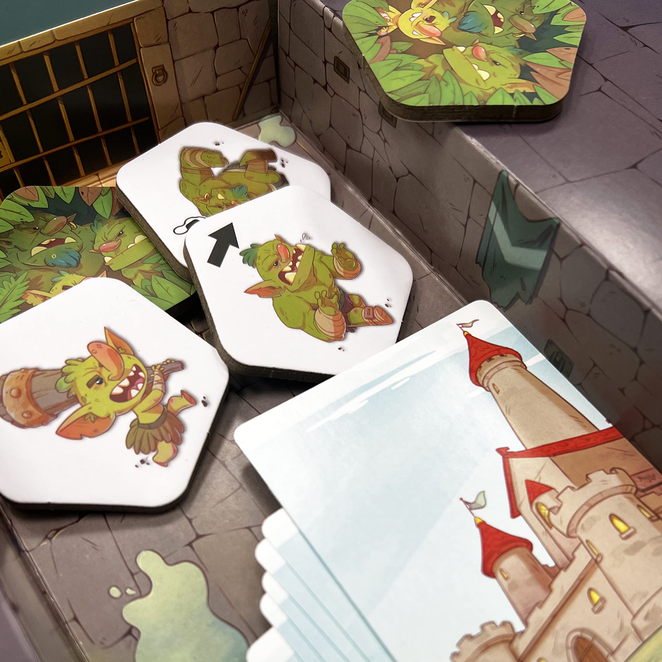 Asmodee Acchiappa Mostri gioco da tavolo cooperativo 1-4 giocatori