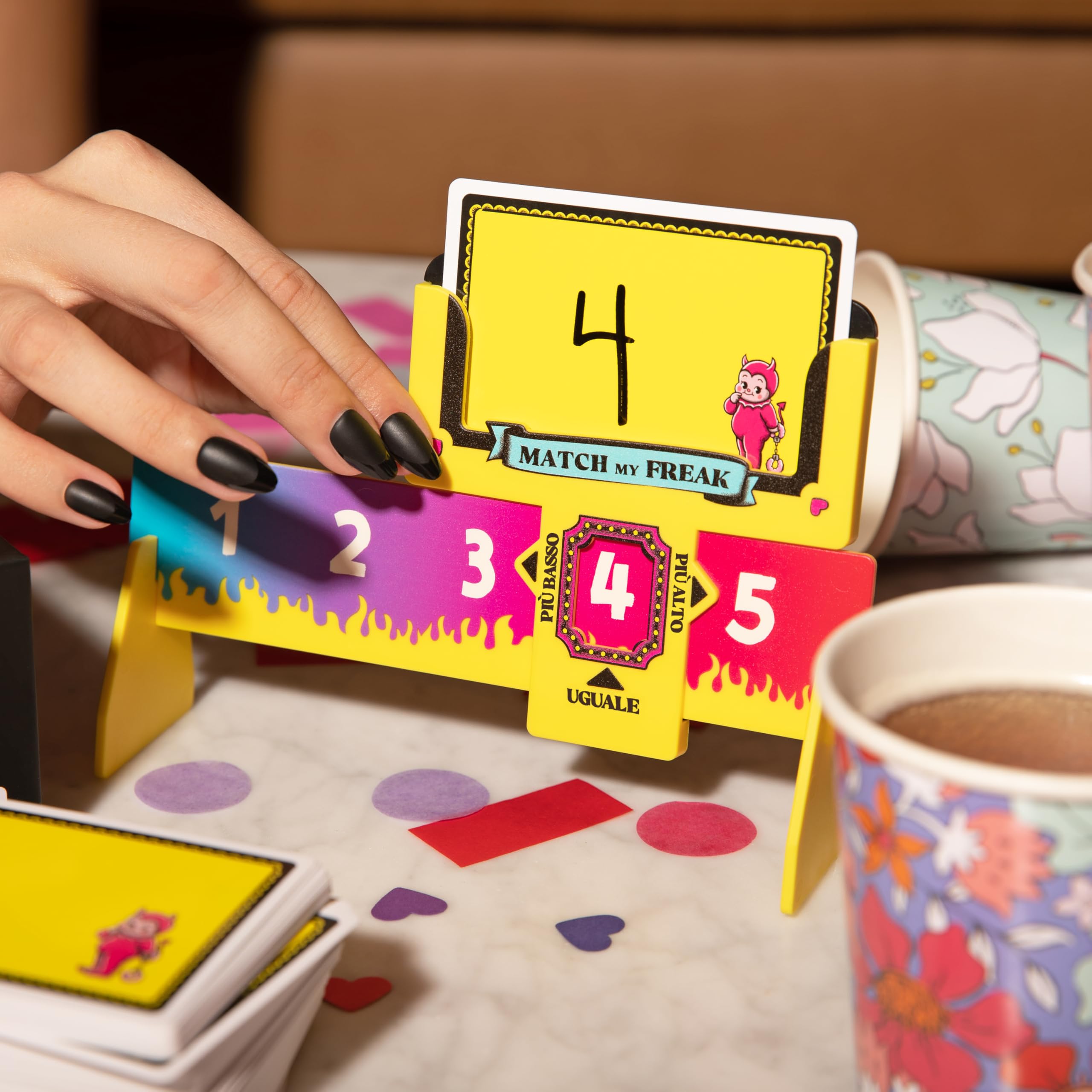 Asmodee Match My Freak gioco di carte adulti italiano 150 carte