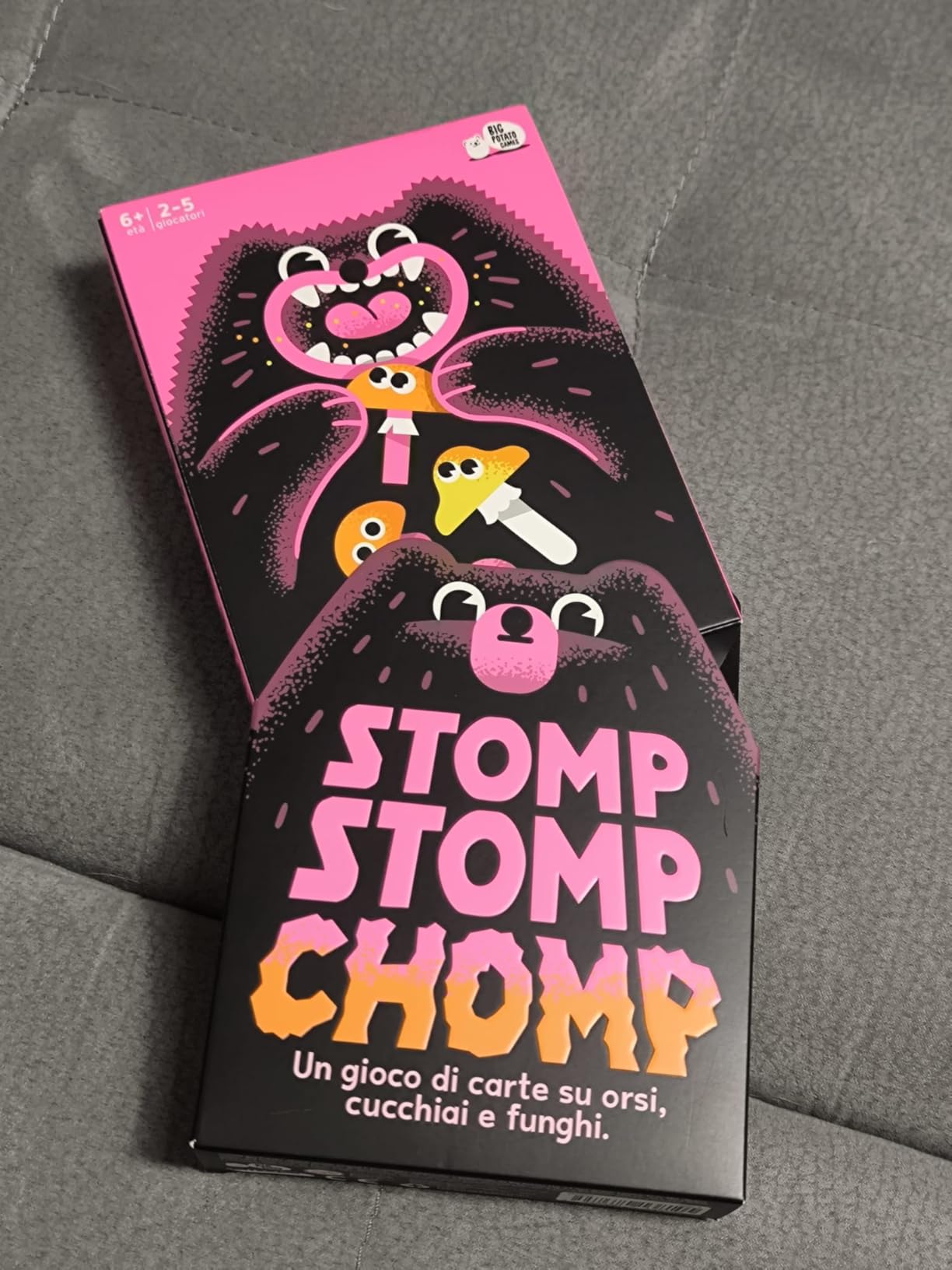 Asmodee Stomp Stomp Chomp carte da gioco edizione italiana