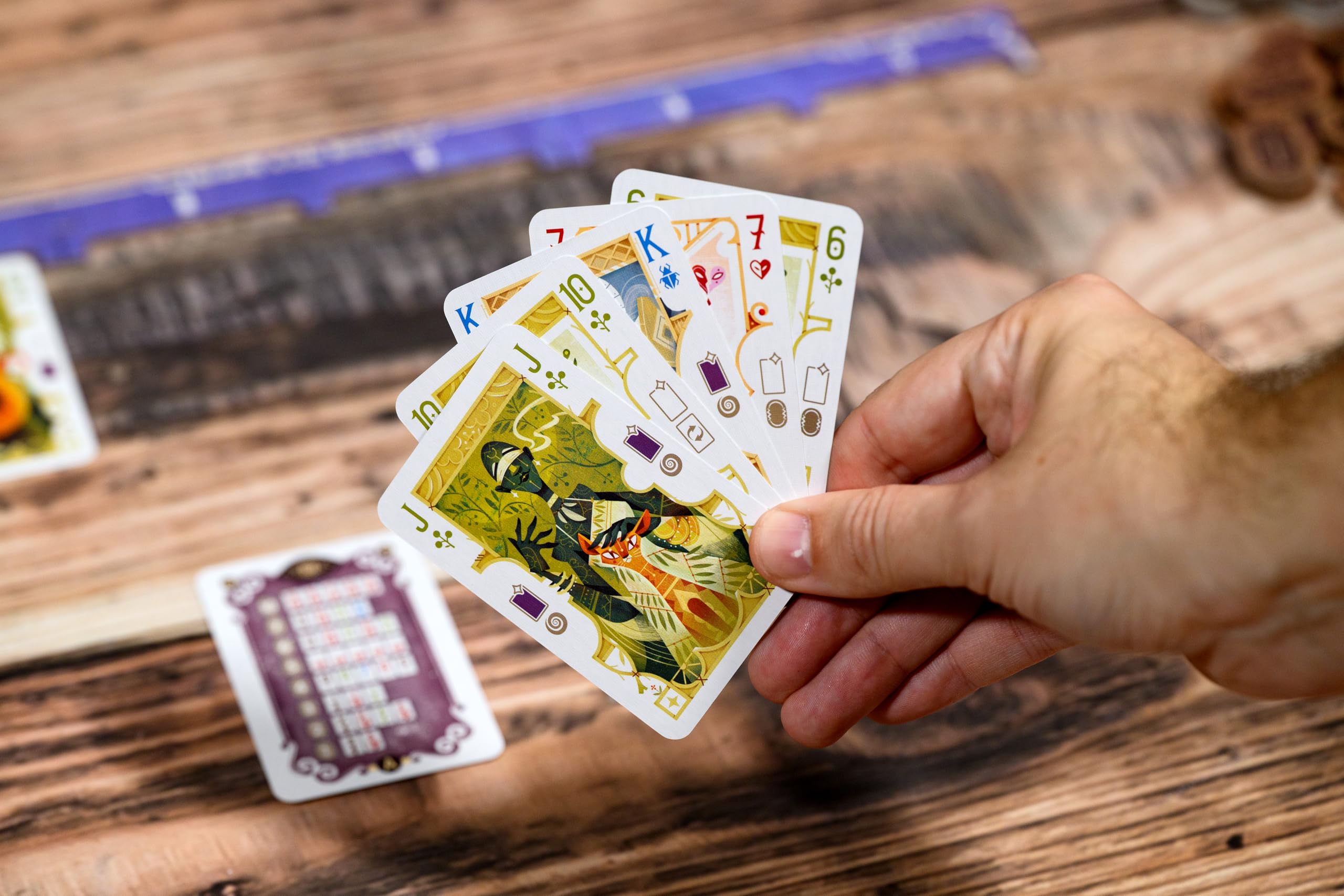 Asmodee All In Predictions Gioco di Carte 2-5 Giocatori