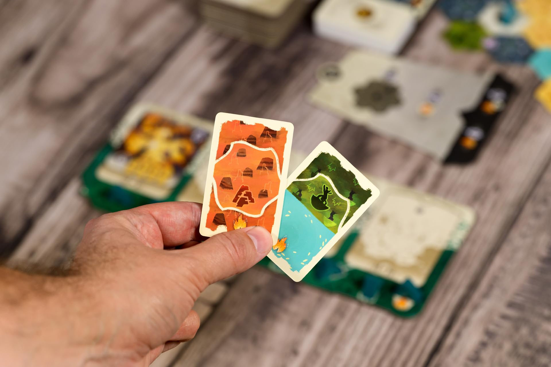 Asmodee Dewan Gioco da Tavolo Strategico Italiano 2-4