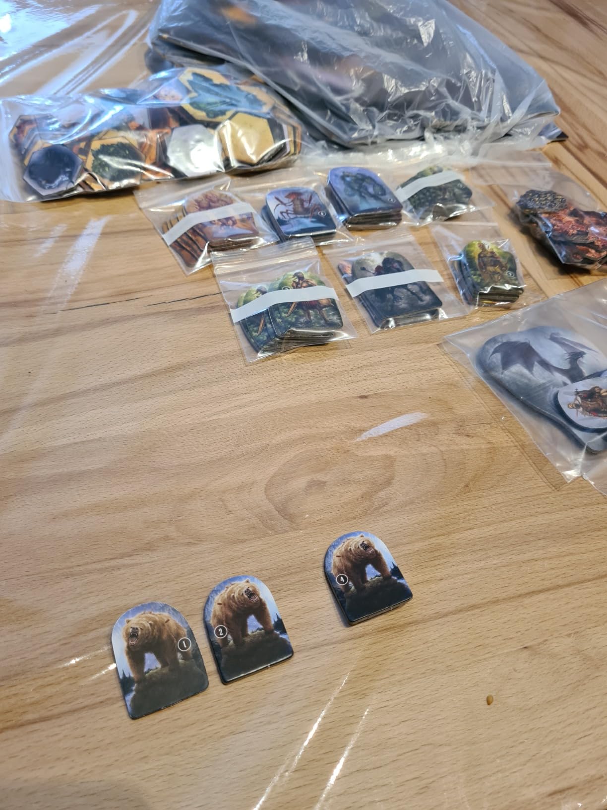Asmodee Esperti Gloomhaven Seconda Edizione Gioco Tavolo 1-4 ITA App