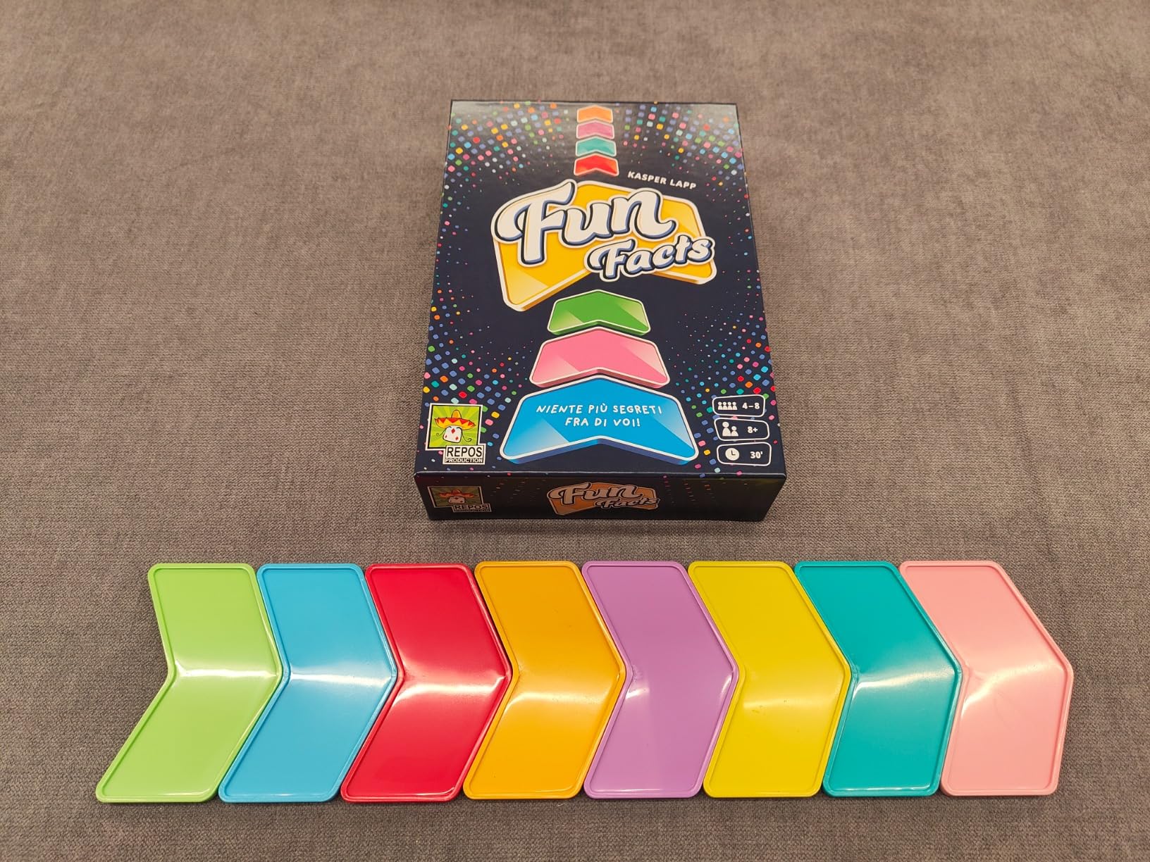Asmodee Fun Facts gioco da tavolo collaborativo 4-8 giocatori
