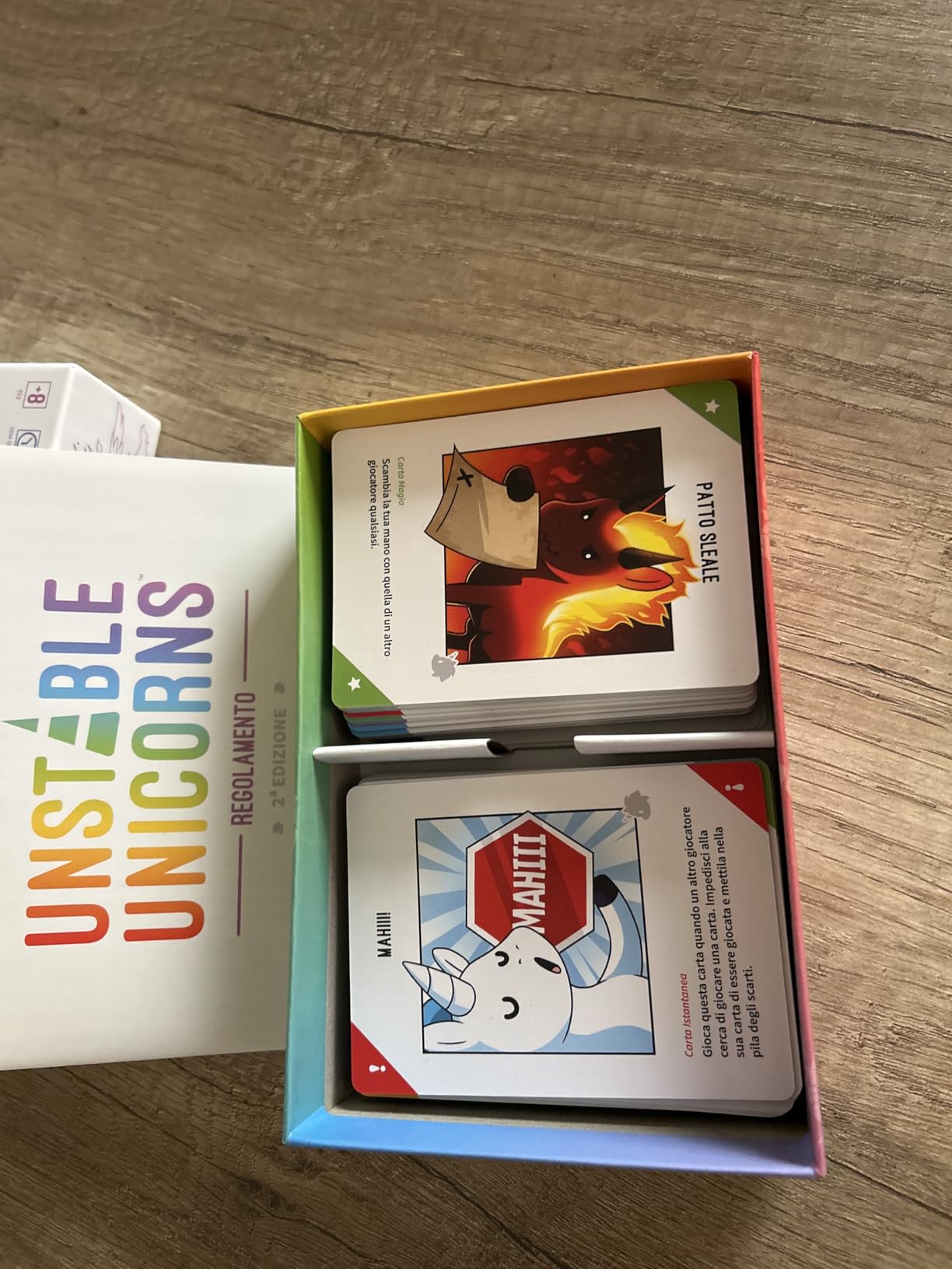 Asmodee Unstable Unicorns gioco base carte 2-8 giocatori