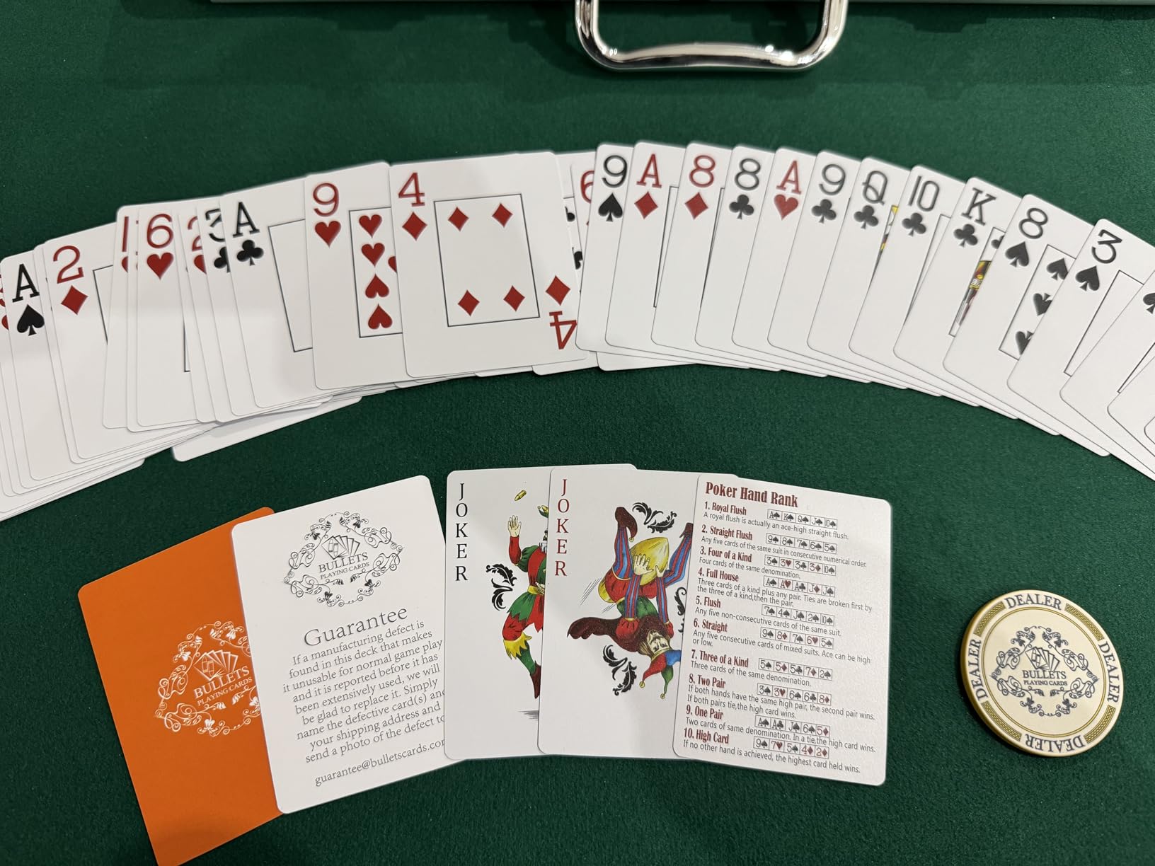 Bullets Playing Cards Set Poker 300 Fiches Clay con Valigetta