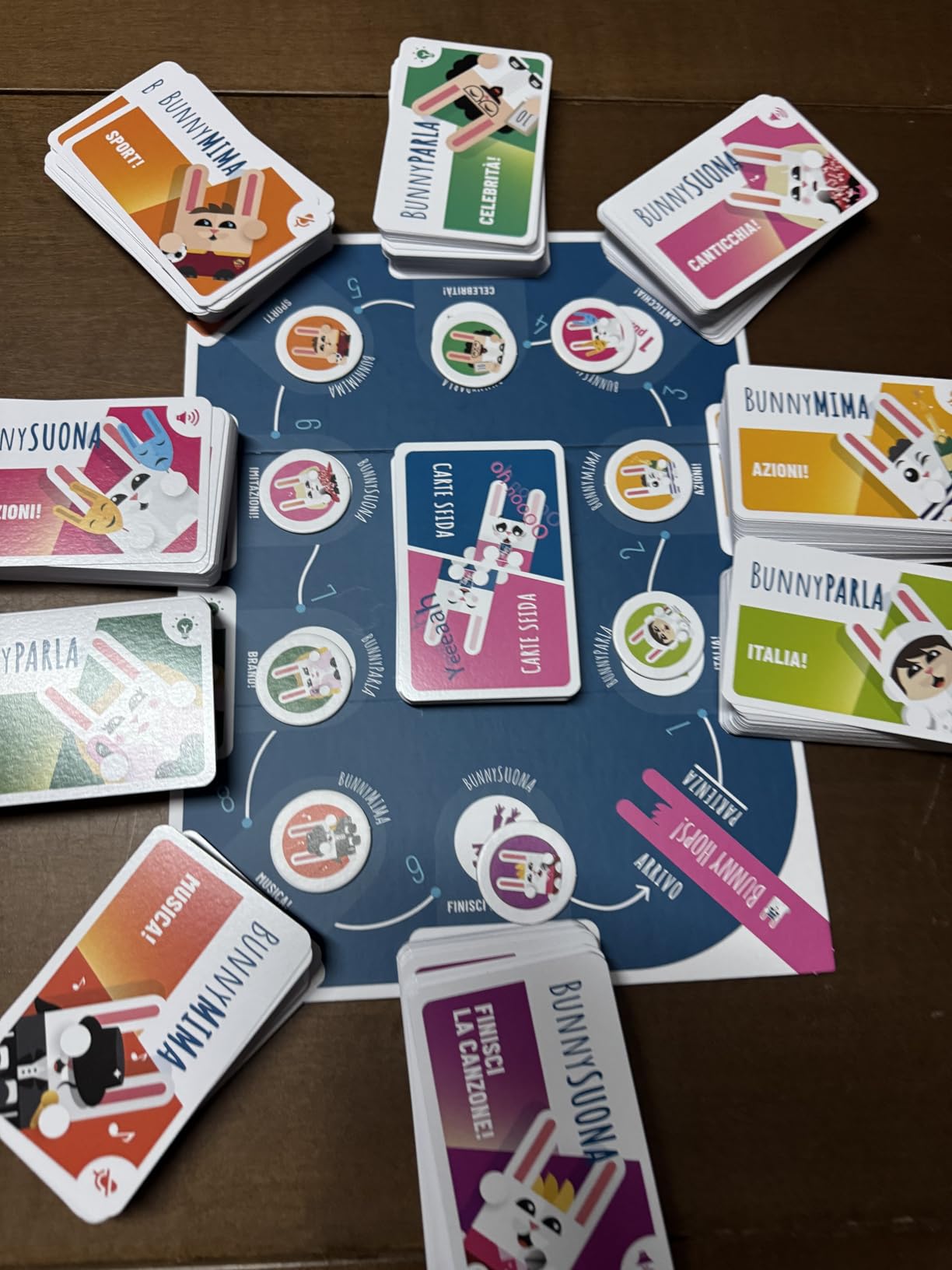 Asmodee Bunny Hops! gioco party 4-16 giocatori edizione italiana