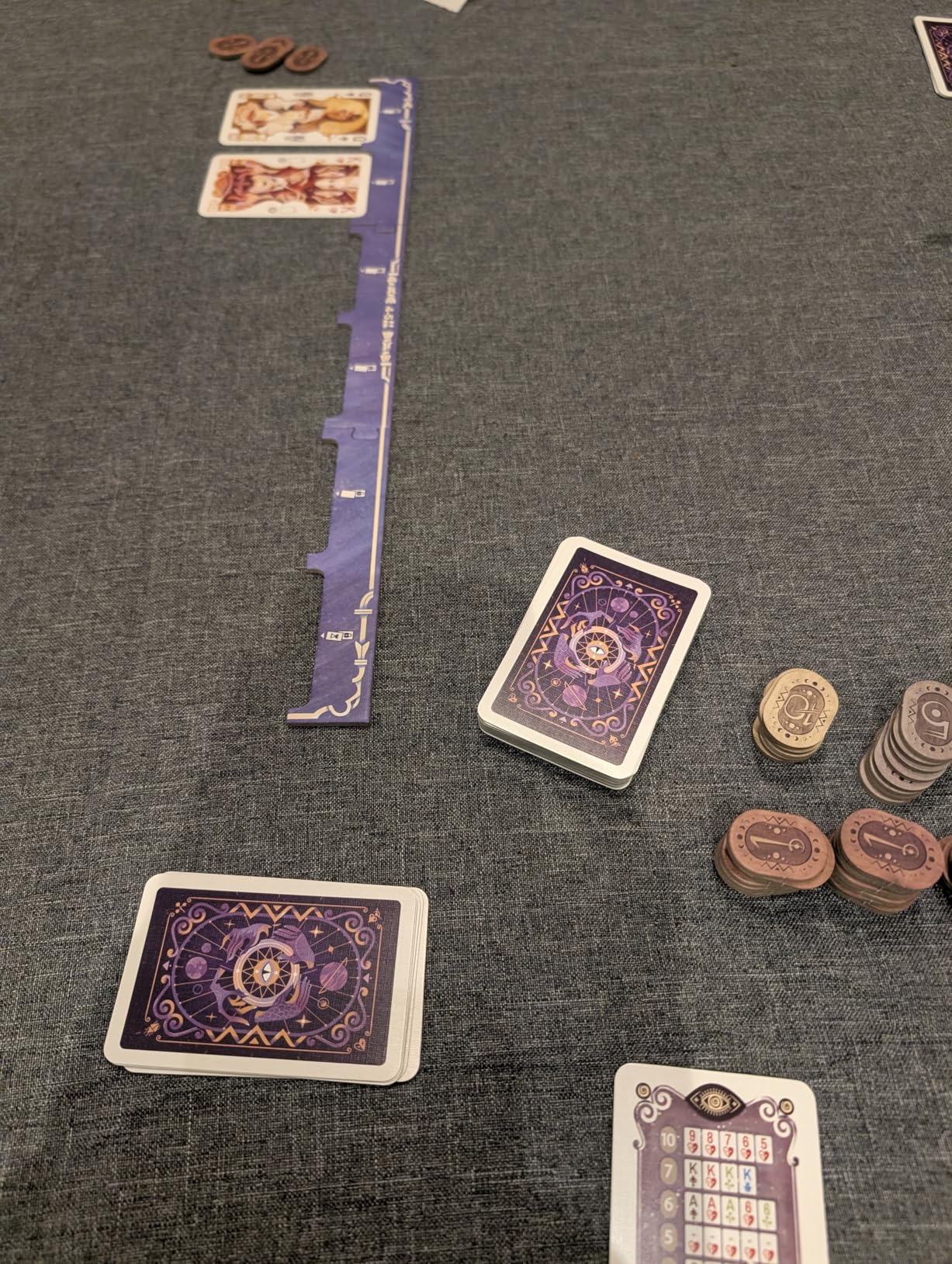 Asmodee All In Predictions Gioco di Carte 2-5 Giocatori