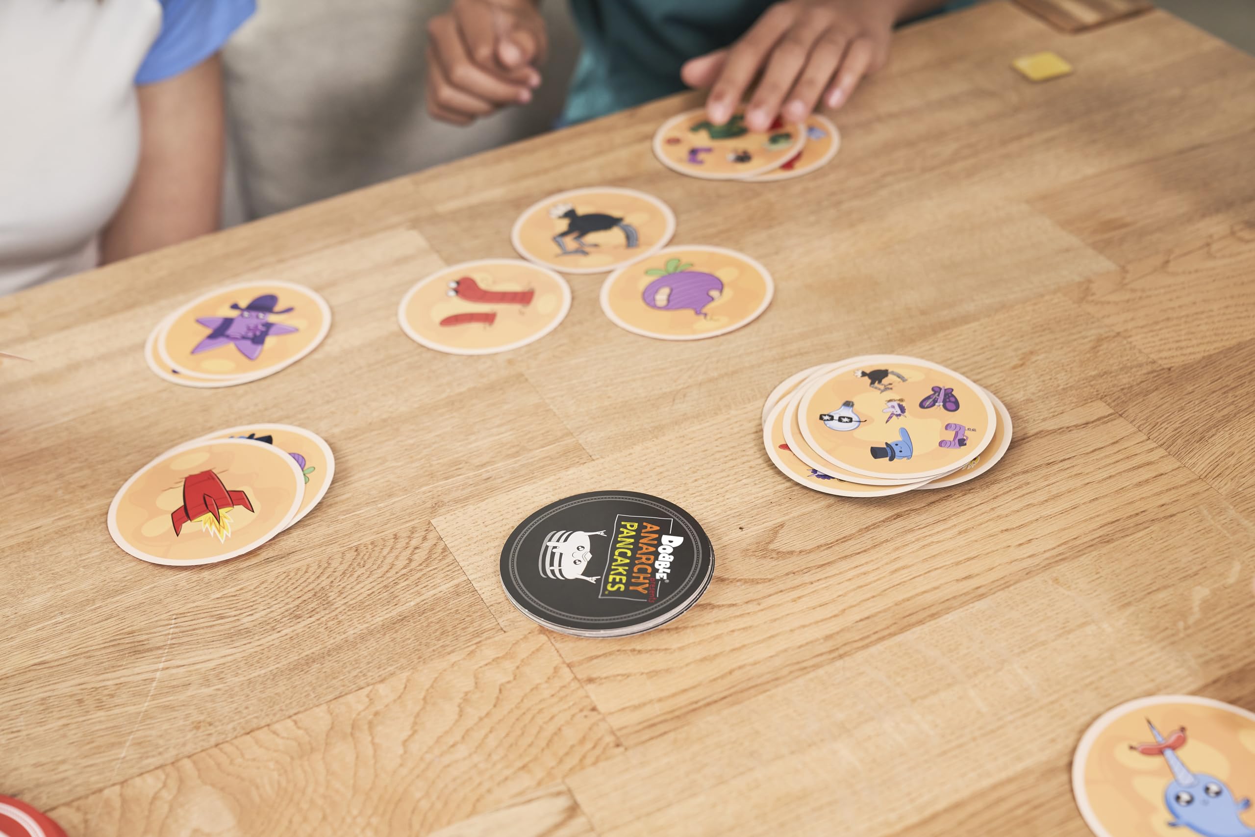 Asmodee Dobble Anarchy Pancakes carte da gioco edizione italiana 5 min