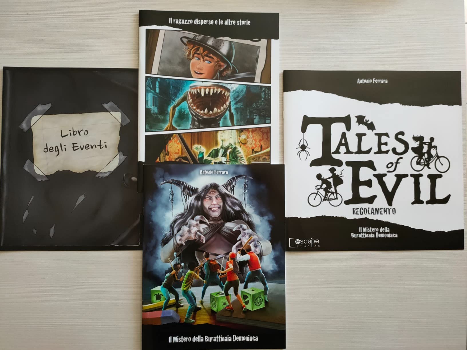 Asmodee Giochi per Famiglie Tales of Evil Gioco Tavolo 1-6 ITA Horror