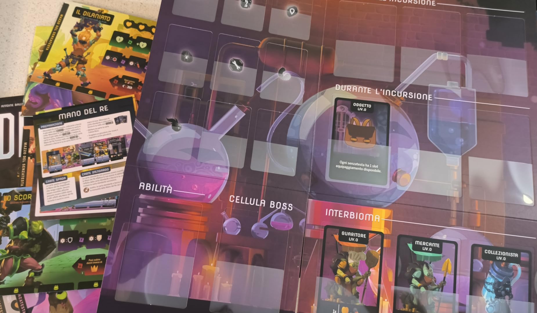 Asmodee Dead Cells gioco da tavolo cooperativo rogue-lite italiano