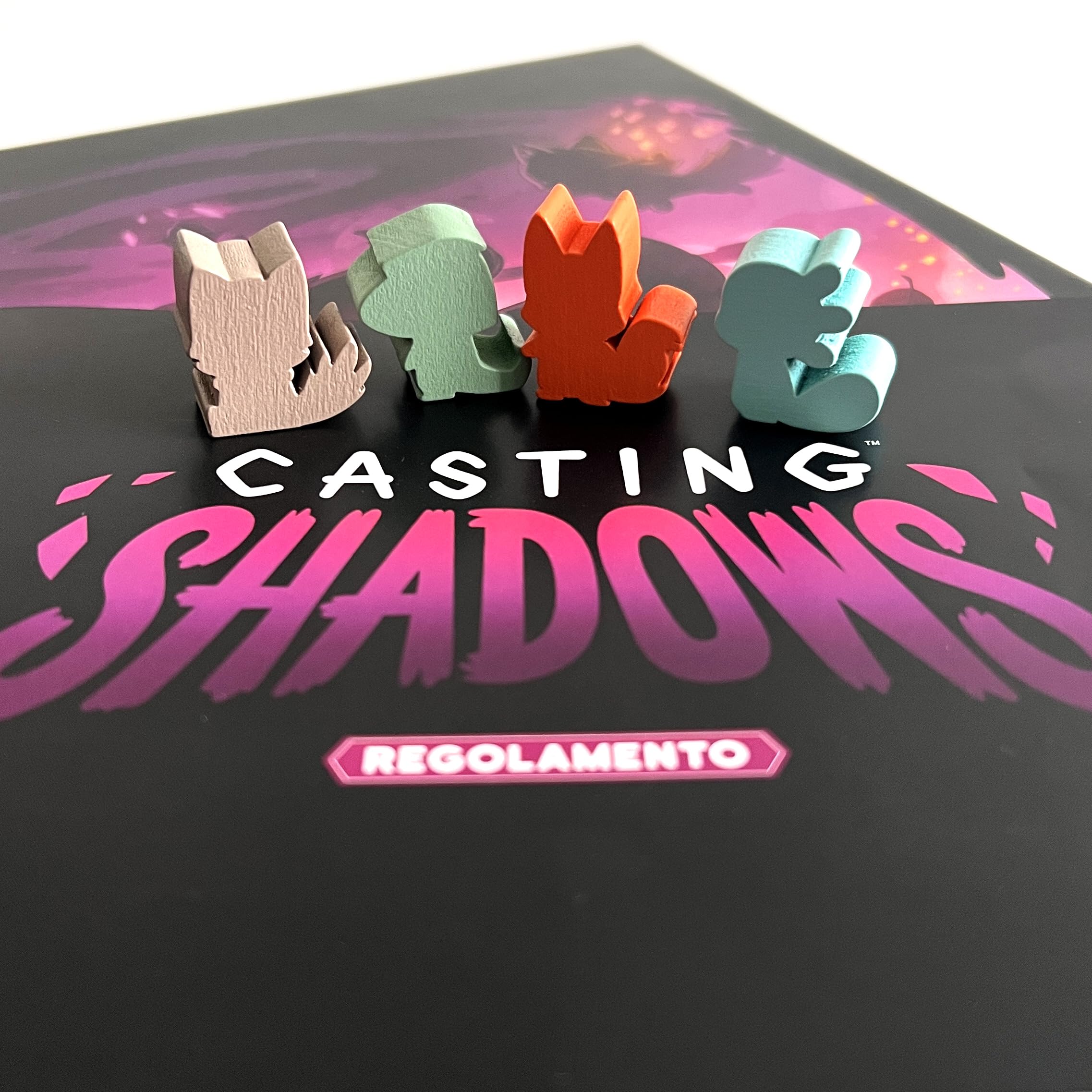 Asmodee Casting Shadows gioco carte strategico fantasy