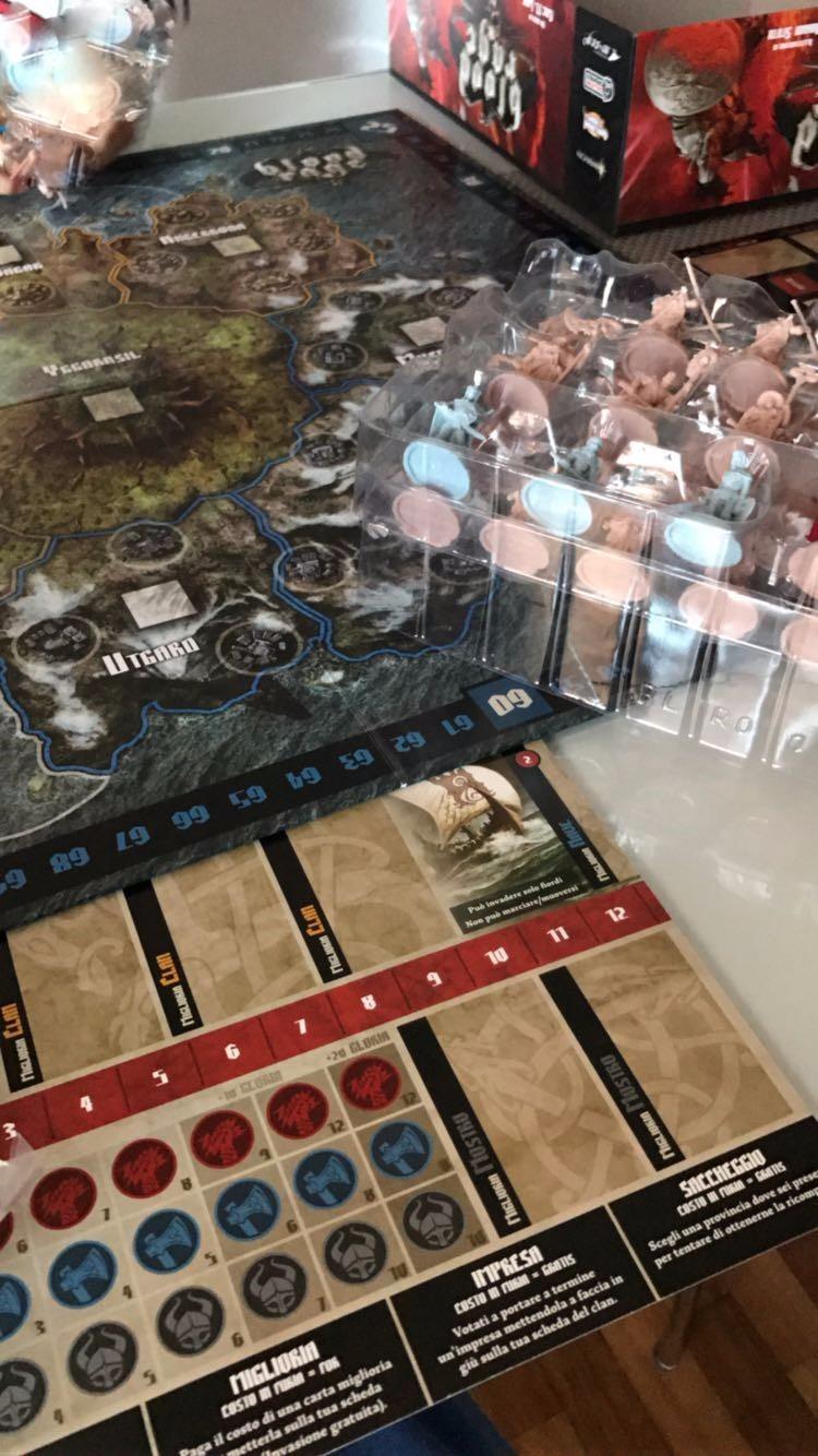 Asmodee Blood Rage Gioco da Tavolo 2-4 Giocatori Vichinghi