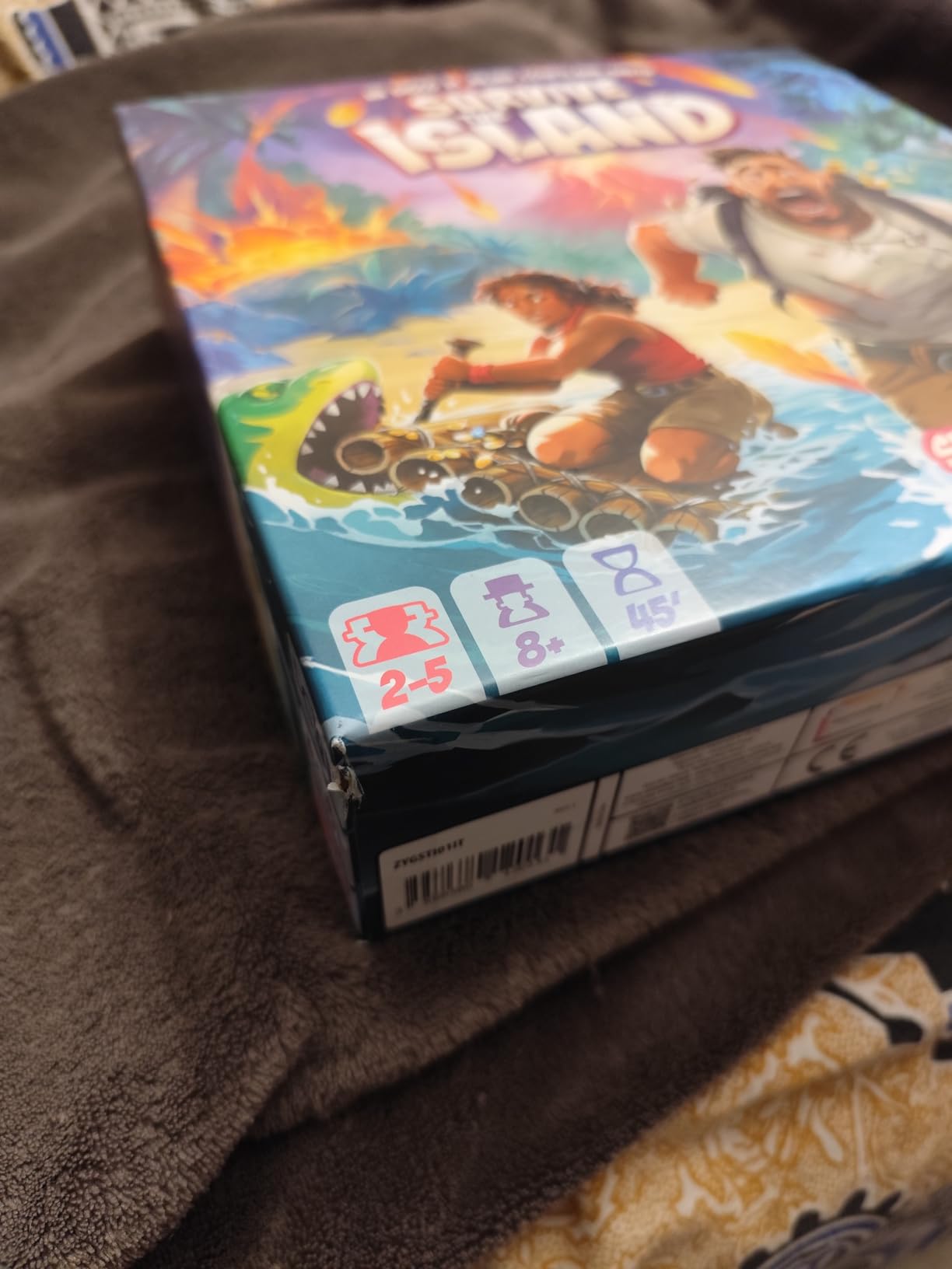 Asmodee Survive the Island Gioco da Tavolo Avventura Italiano