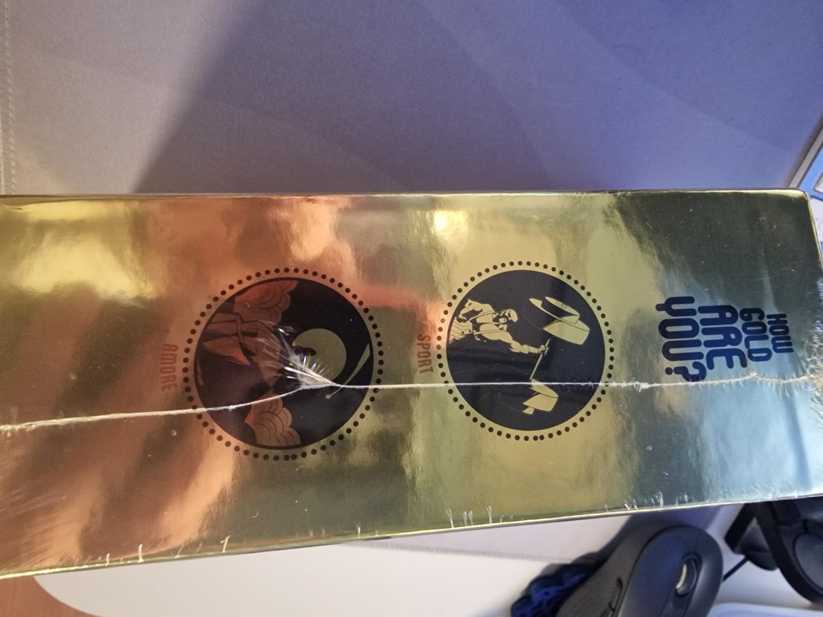 Asmodee How Gold Are You? gioco di bluff 3-6 giocatori