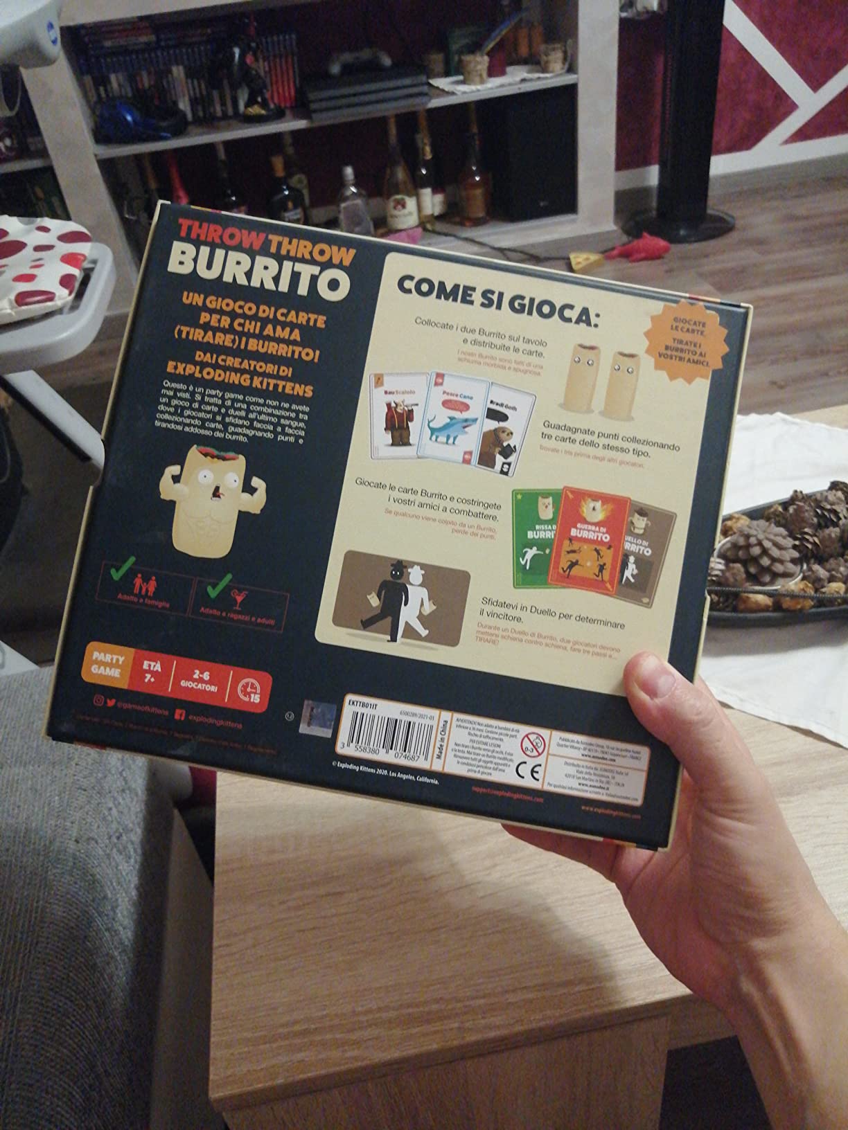 Asmodee Throw Throw Burrito party game carte 2-6 giocatori