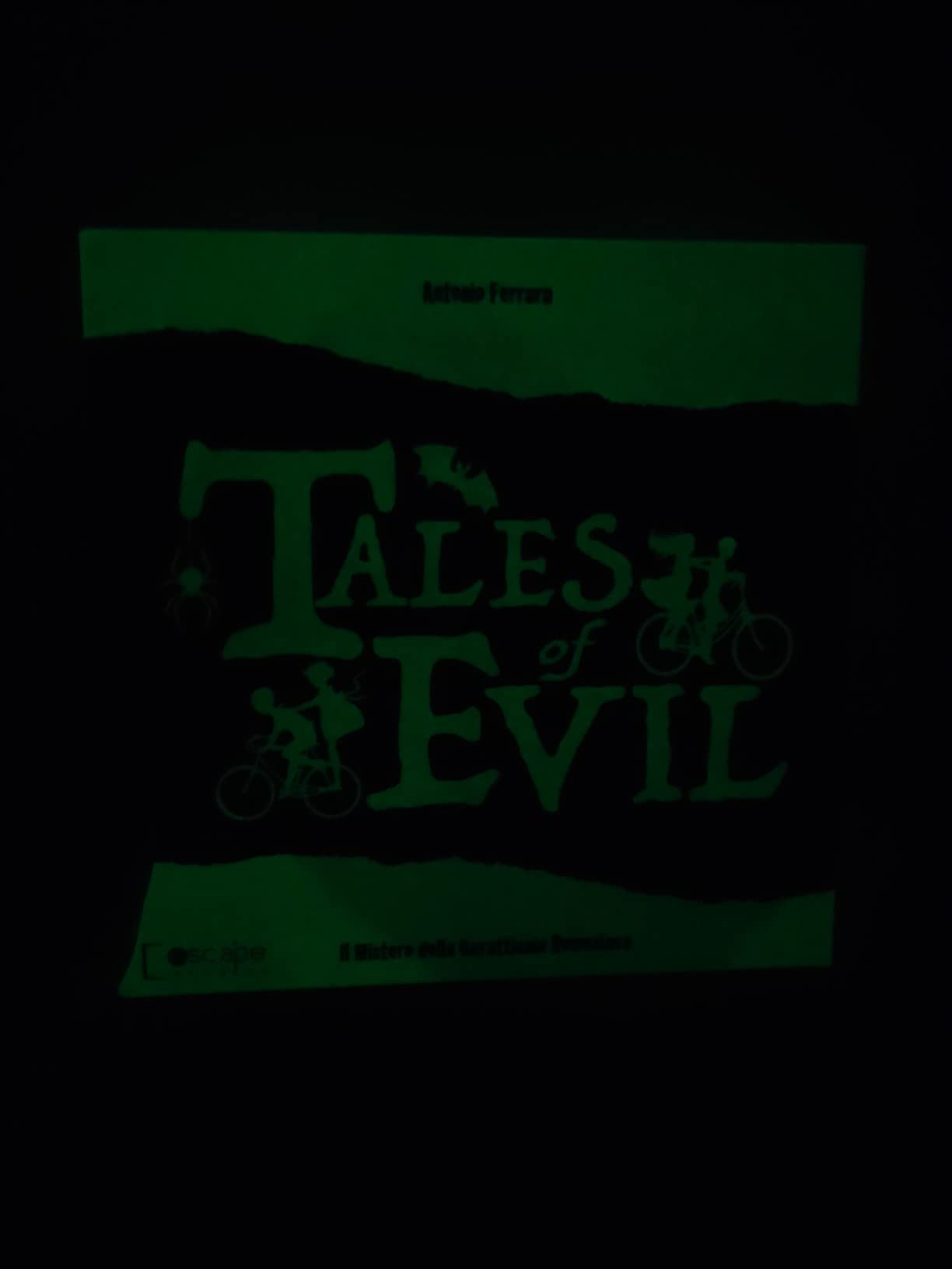 Asmodee Giochi per Famiglie Tales of Evil Gioco Tavolo 1-6 ITA Horror