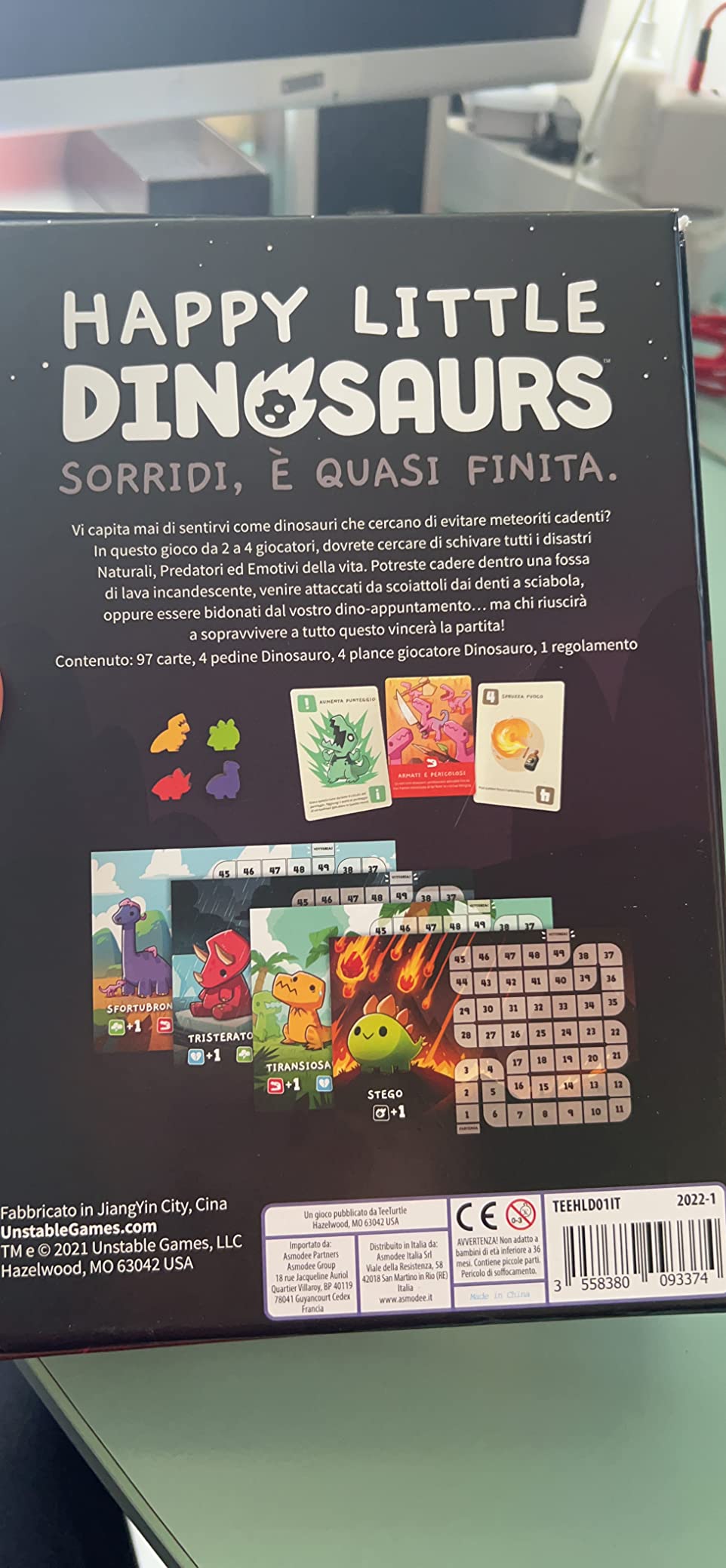Asmodee Happy Little Dinosaurs Carte Gioco Base 2-4 giocatori