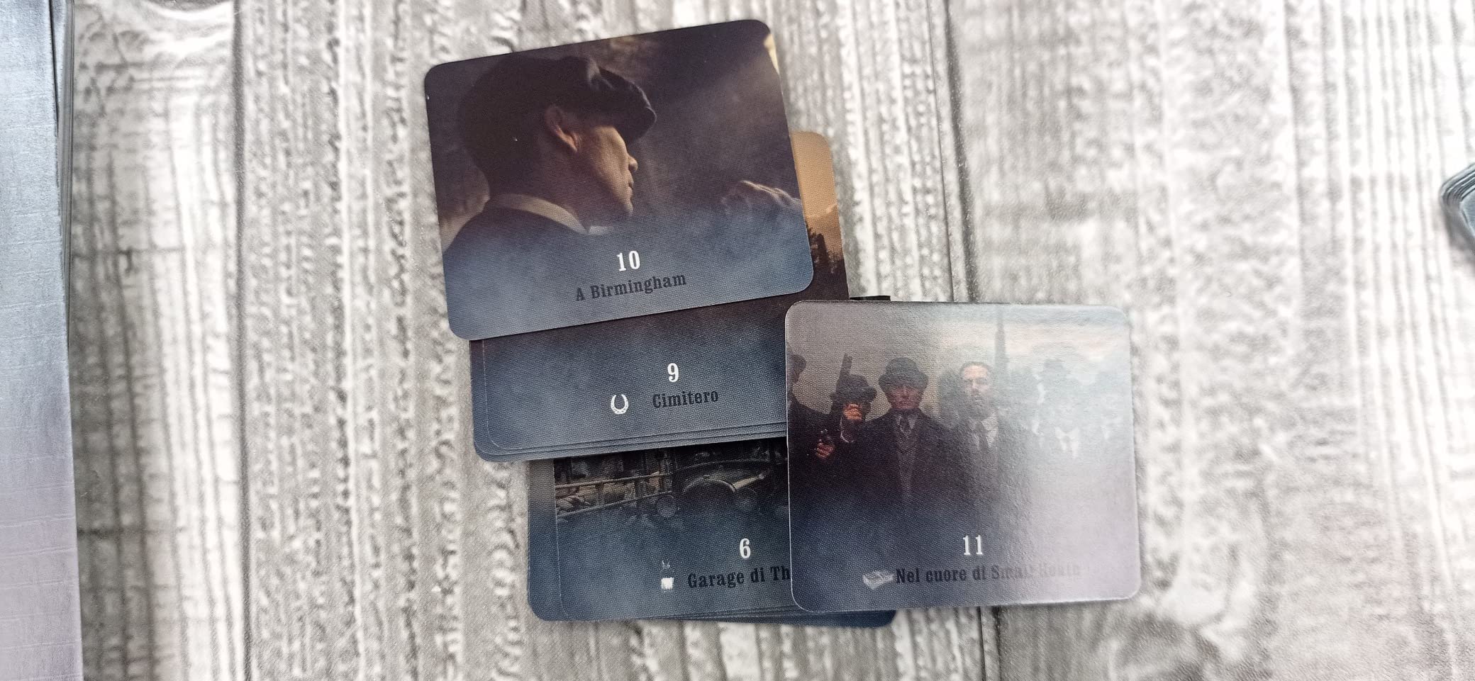 Asmodee Peaky Blinders Escape Game gioco società 2-8 giocatori