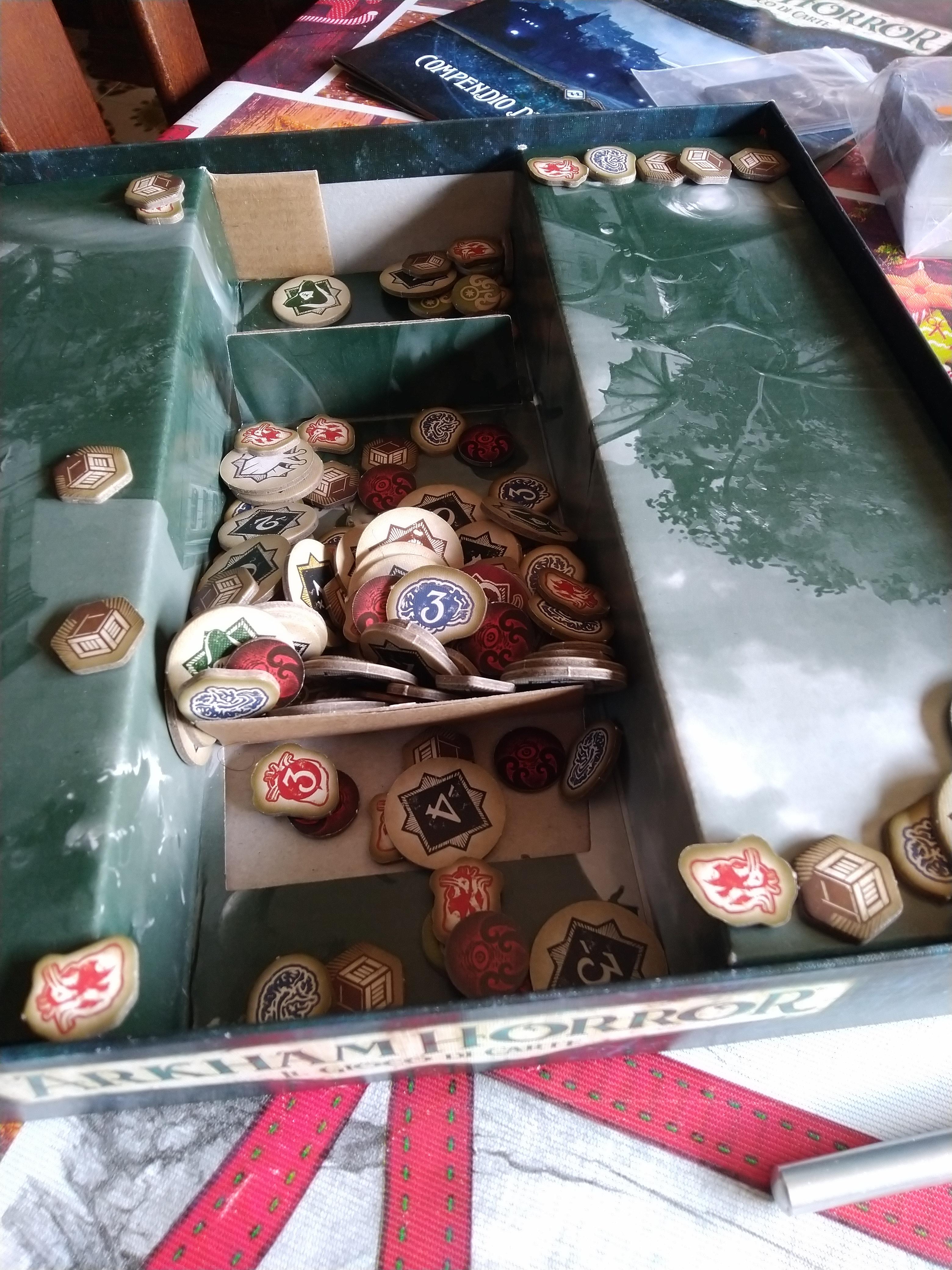 Arkham Horror Il Gioco di Carte base LCG cooperativo 1-2 giocatori