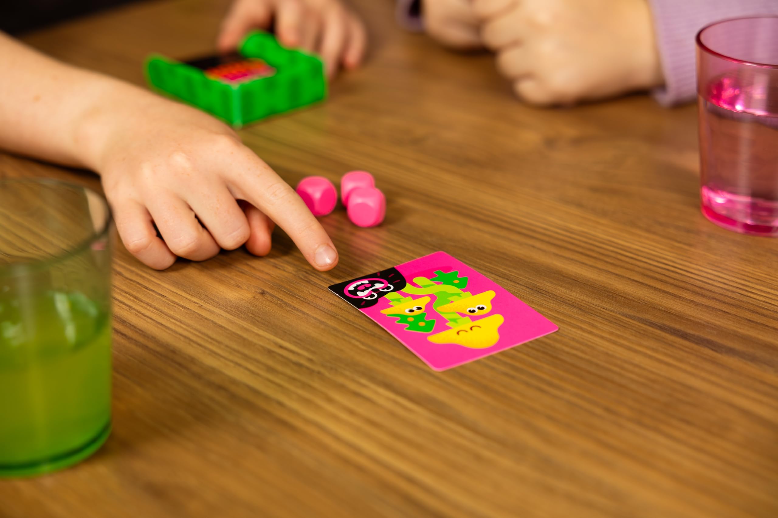 Asmodee Stomp Stomp Chomp carte da gioco edizione italiana
