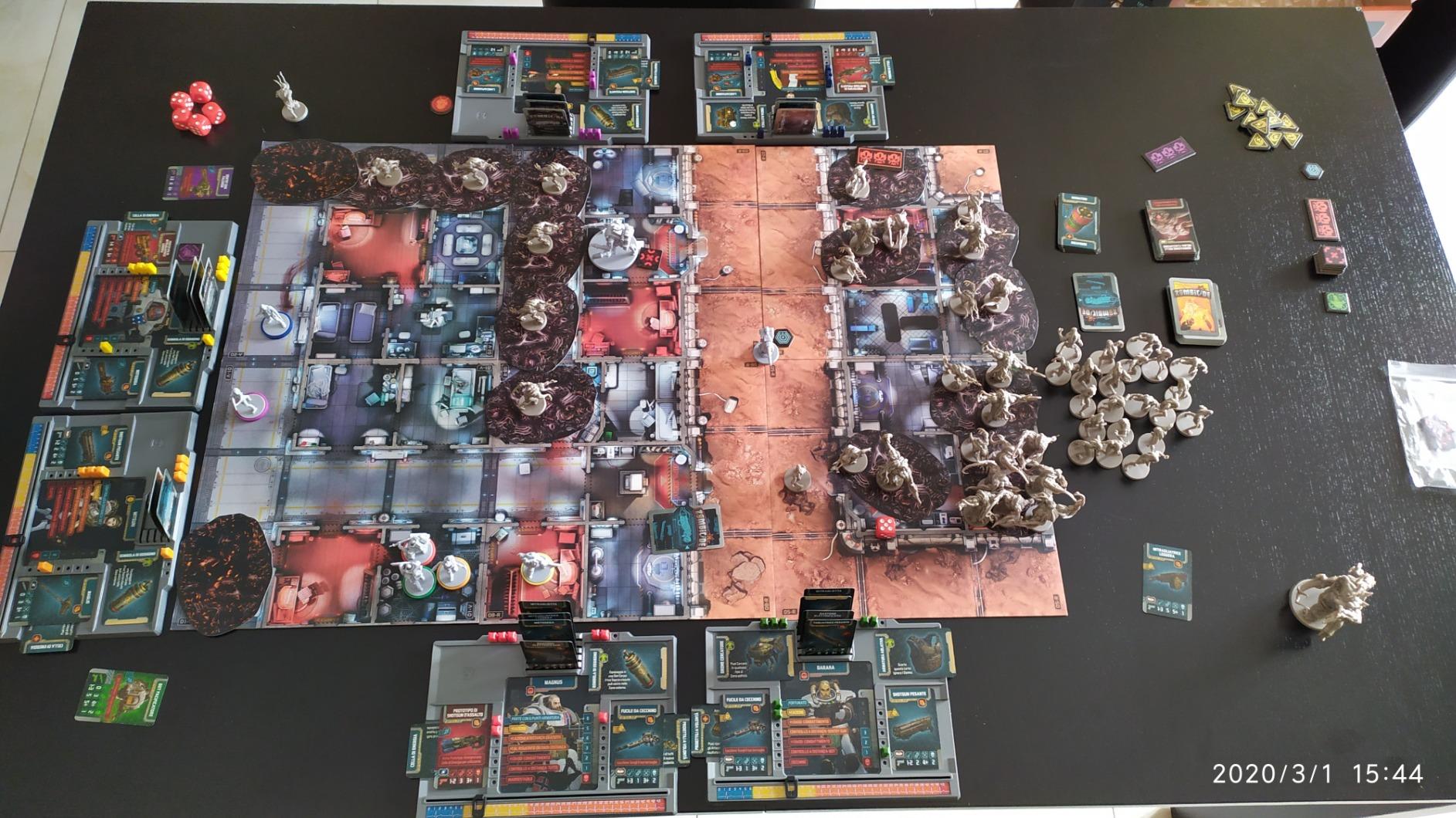 Asmodee Zombicide Invader Gioco Cooperativo 1-6 Giocatori