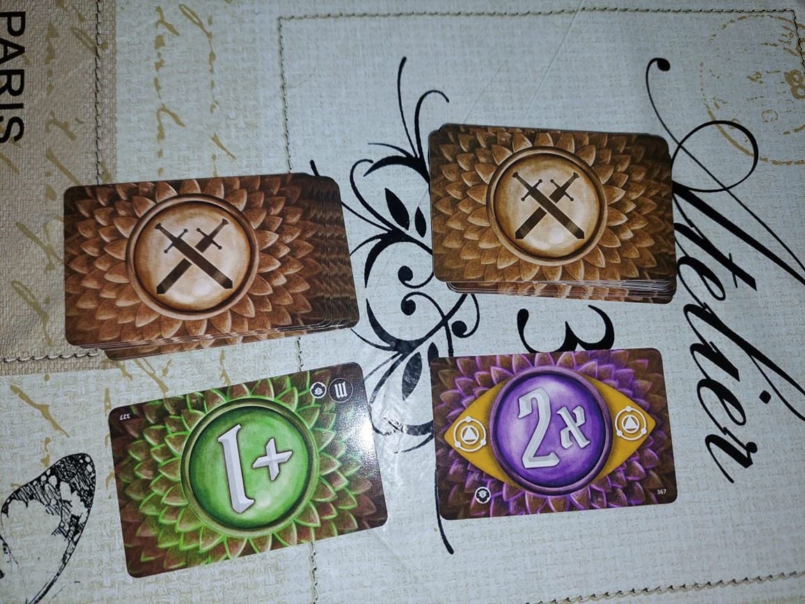 Asmodee Jaws of the Lion gioco collaborativo campagna fantasy