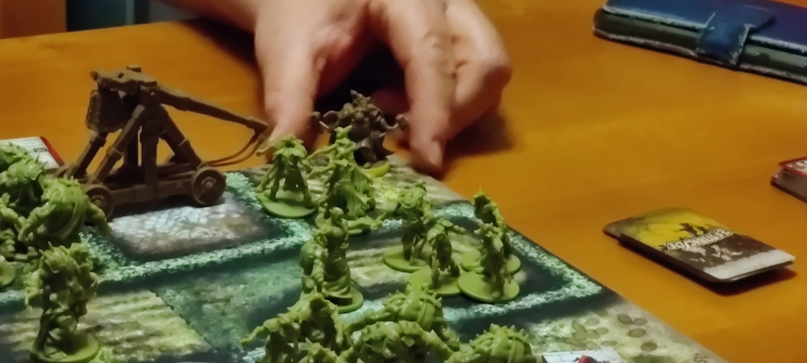 Asmodee Zombicide Green Horde gioco da tavolo base 1-6 cooperativo