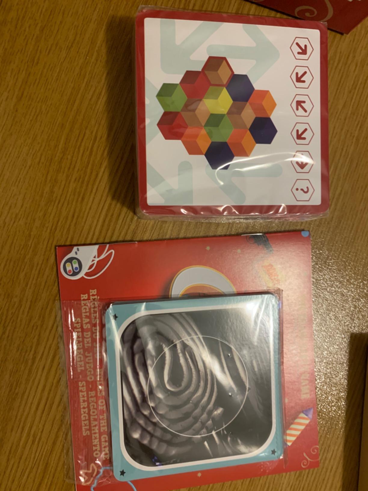 Asmodee Cortex 3 Challenge Rosso gioco carte party 8+ anni