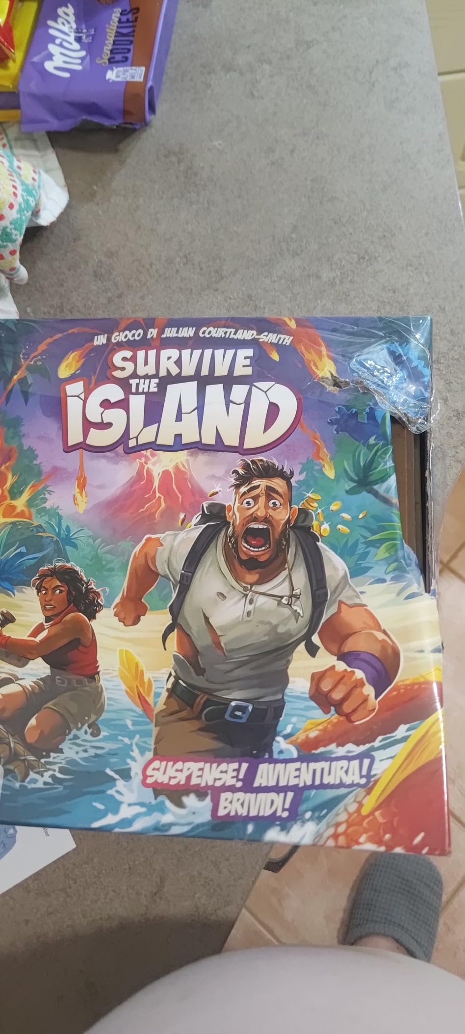 Asmodee Survive the Island Gioco da Tavolo Avventura Italiano